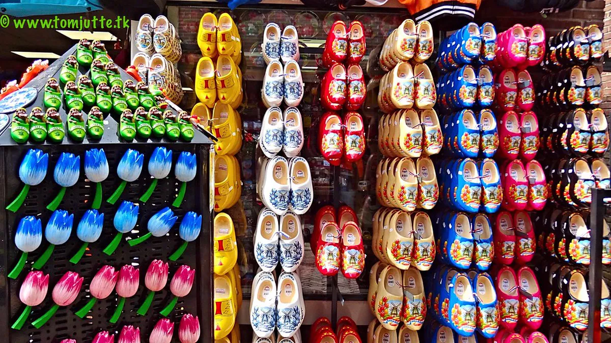 10 Best Authentic Souvenirs to Buy in Plzeň Center